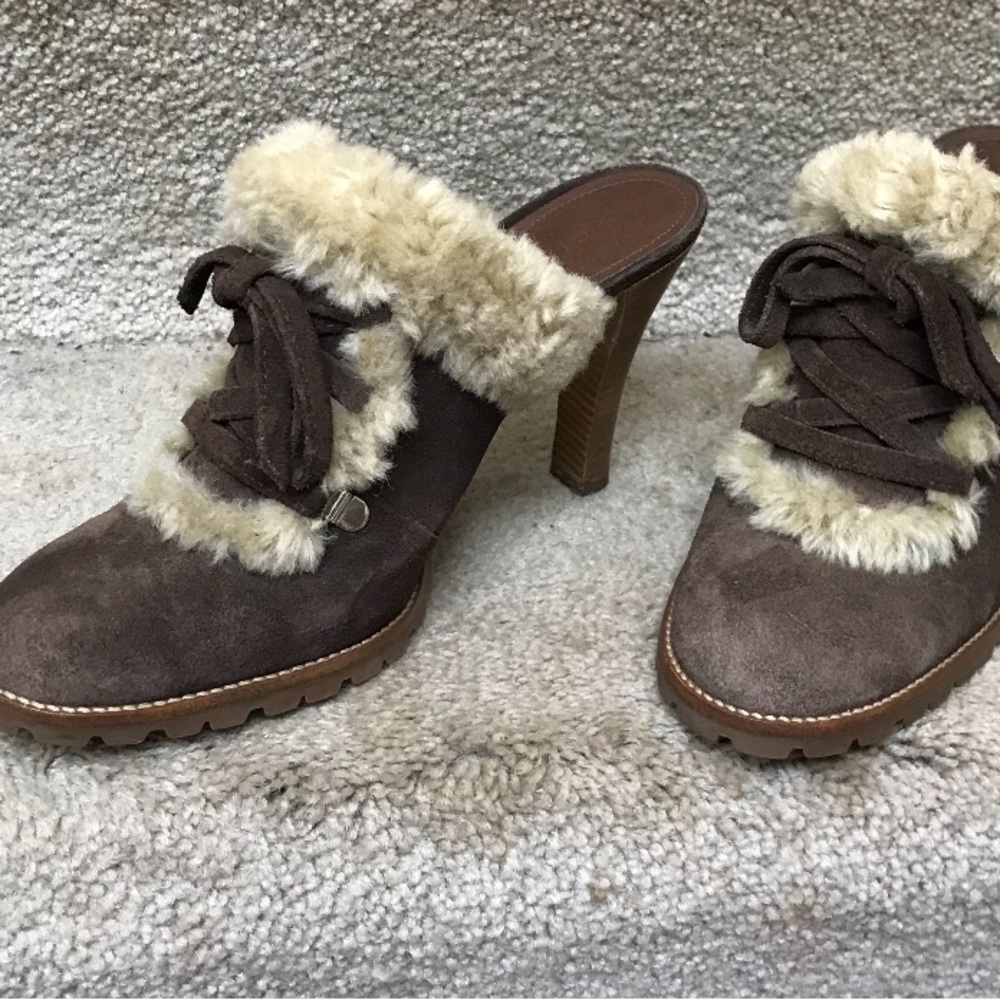 Gianni Bini Suede Heels